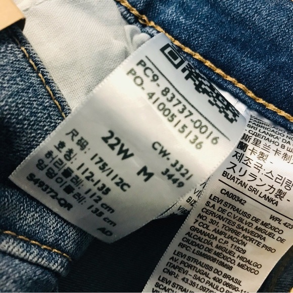 NWT Levi’s 724 High Rise Slim Straight Jeans Women’s Plus Size 22W 22 3X - Picture 8 of 10